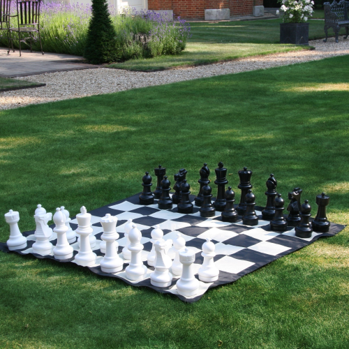  Garden Chess Set with Mat & Bag, Black/White