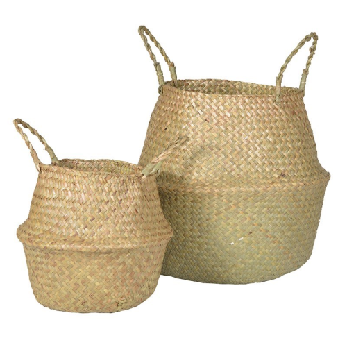  A pair of baskets, 23 x 27 / 36 x 38cm, natural grass