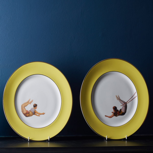 Trapeze Girl Dinner plate, 27cm, Crisp White With Yellow Border/Burnished Gold Edge